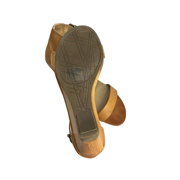 Kenneth Cole Reaction Ava sexy casual camel wedge summer vacation sandal size 9 - Picture 12 of 14